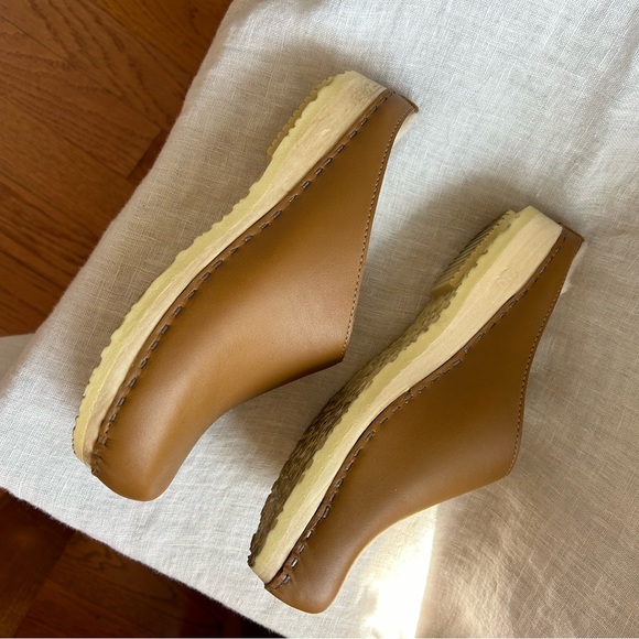 No. 6 Flat Clogs in Palomino - Picture 4 of 6